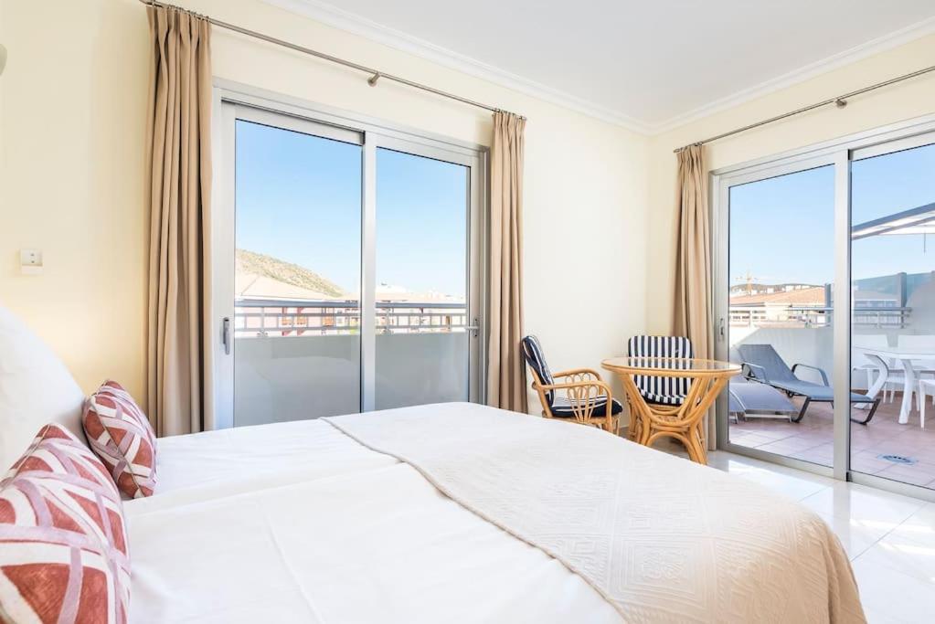 Luxurioese Duplex Ferienwohnung In Sehr Ruhiger Wohnanlage Mit Meerblick Palm-mar Eksteriør billede
