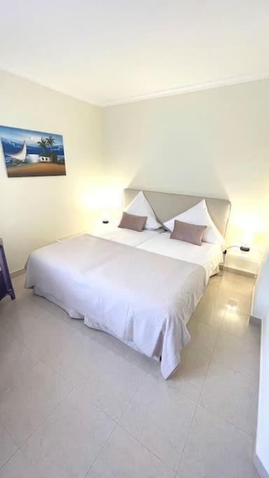 Luxurioese Duplex Ferienwohnung In Sehr Ruhiger Wohnanlage Mit Meerblick Palm-mar Eksteriør billede